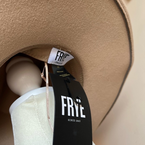 Frye Tan Hat with Pink Rose and Lace Band - Picture 2 of 7